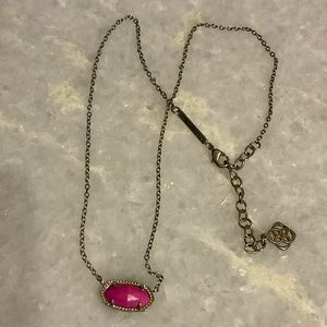 Kendra Scott Elisa Necklace in Pink (magenta maybe?😬) and Gold Hardware